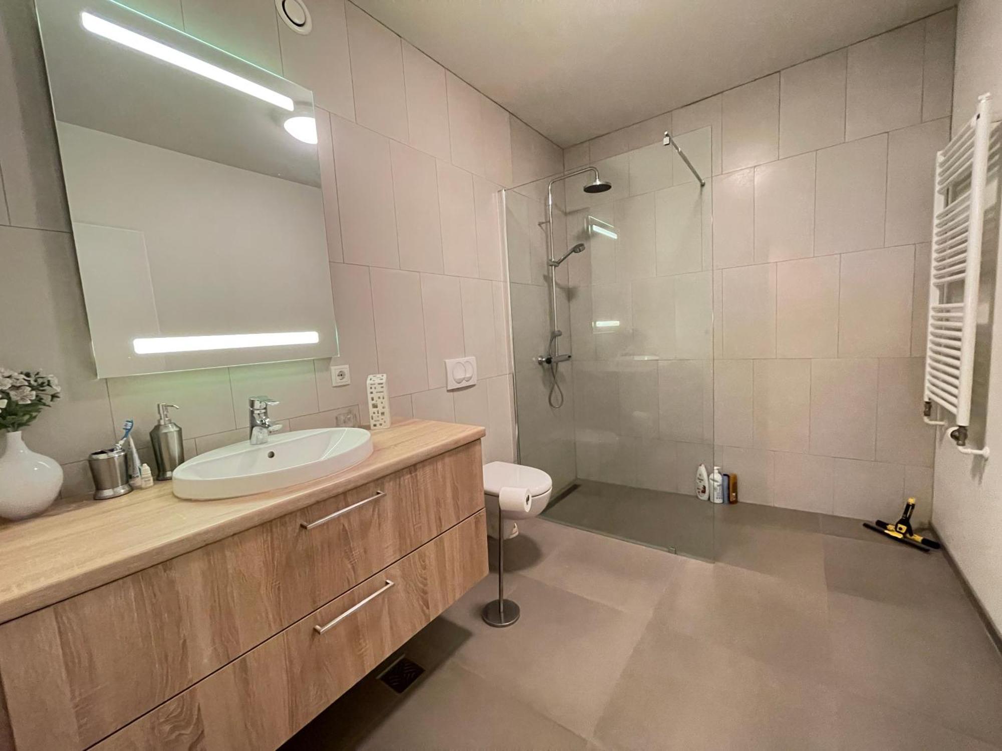 Modern And Spacious 3 Bedroom Apartment In Kopavogur Reykjavík Eksteriør bilde